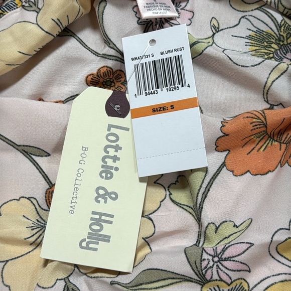 Lottie & Holly Floral Midi Dress with Ruffle Sleeves - Picture 11 of 15